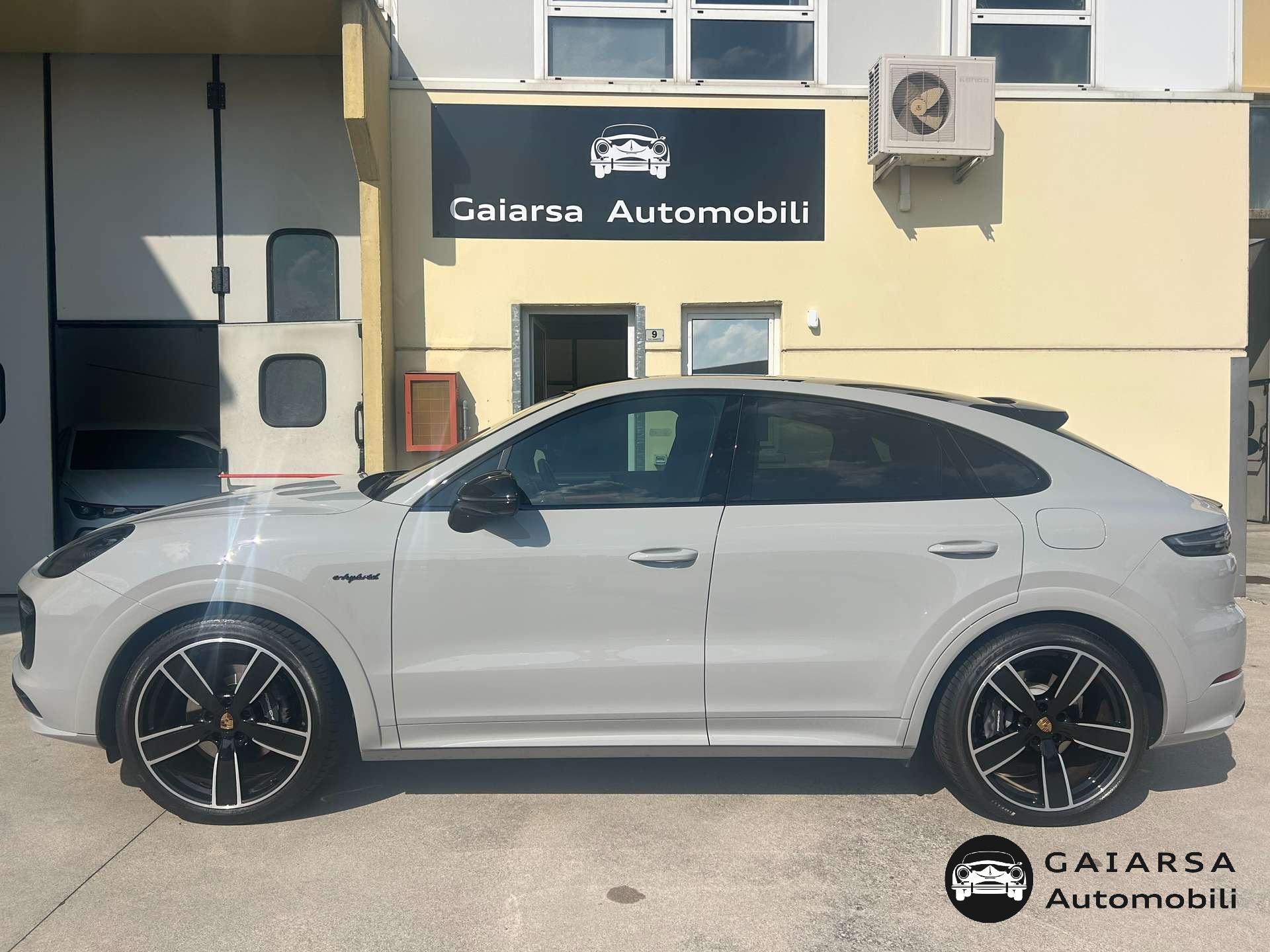 Porsche Cayenne  Cayenne Coupe 3.0 e-hybrid Platinum Edition