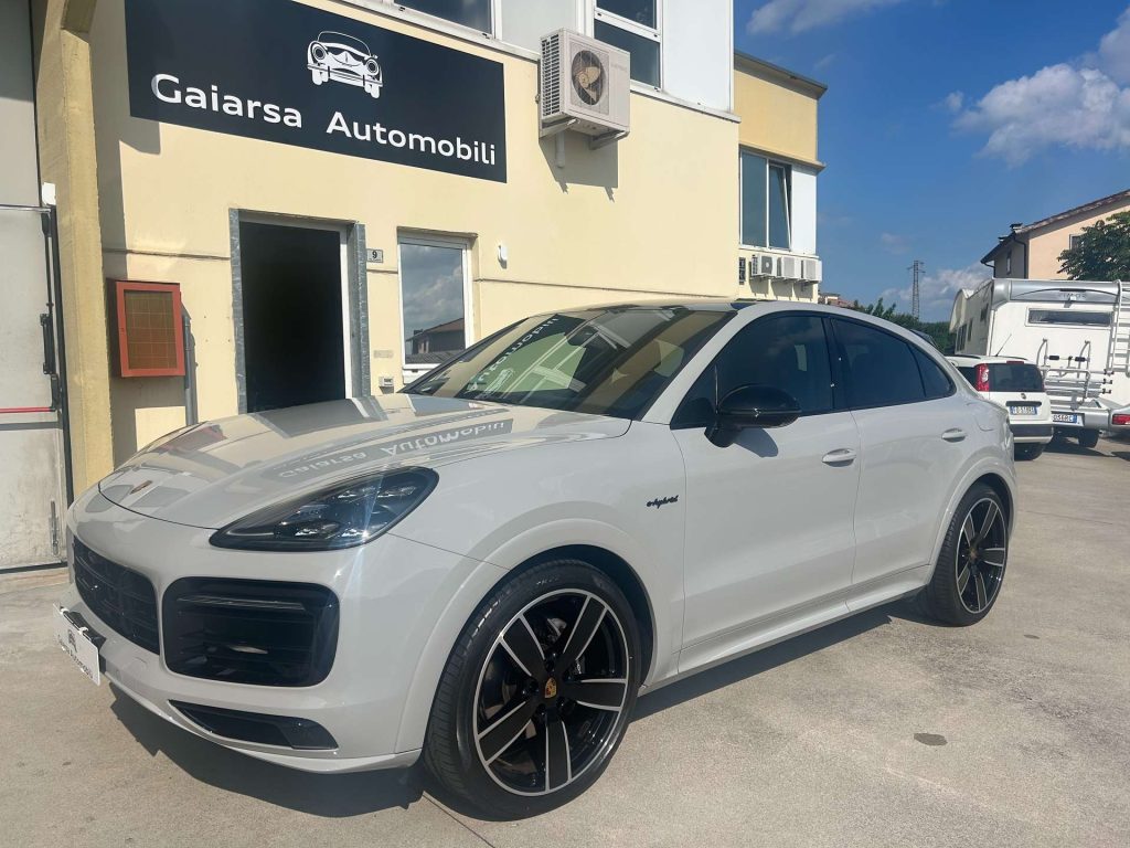 Porsche Cayenne  Cayenne Coupe 3.0 e-hybrid Platinum Edition