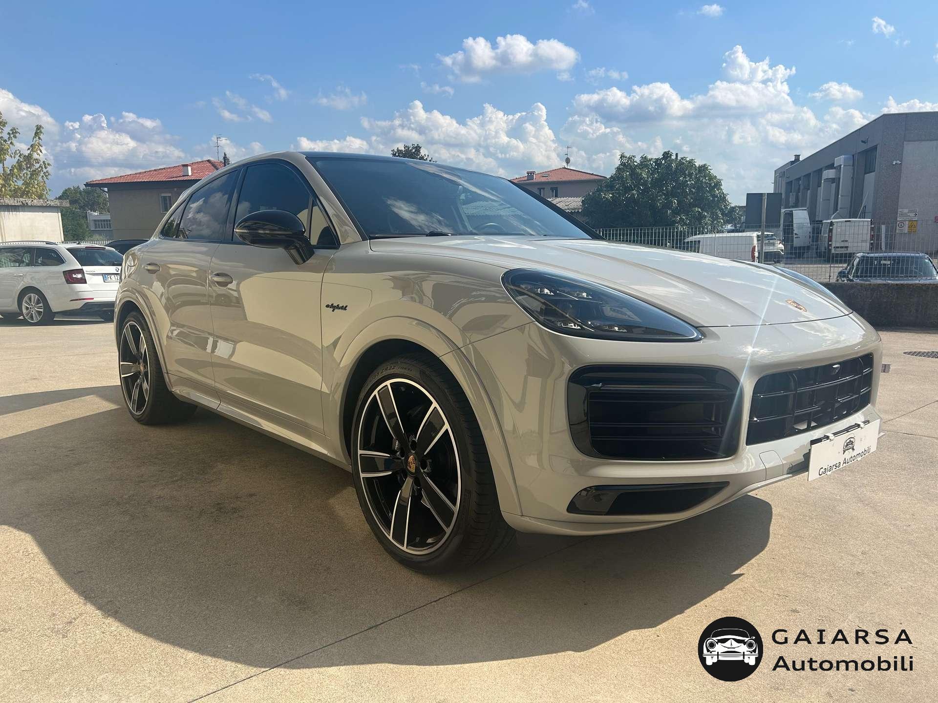 Porsche Cayenne  Cayenne Coupe 3.0 e-hybrid Platinum Edition
