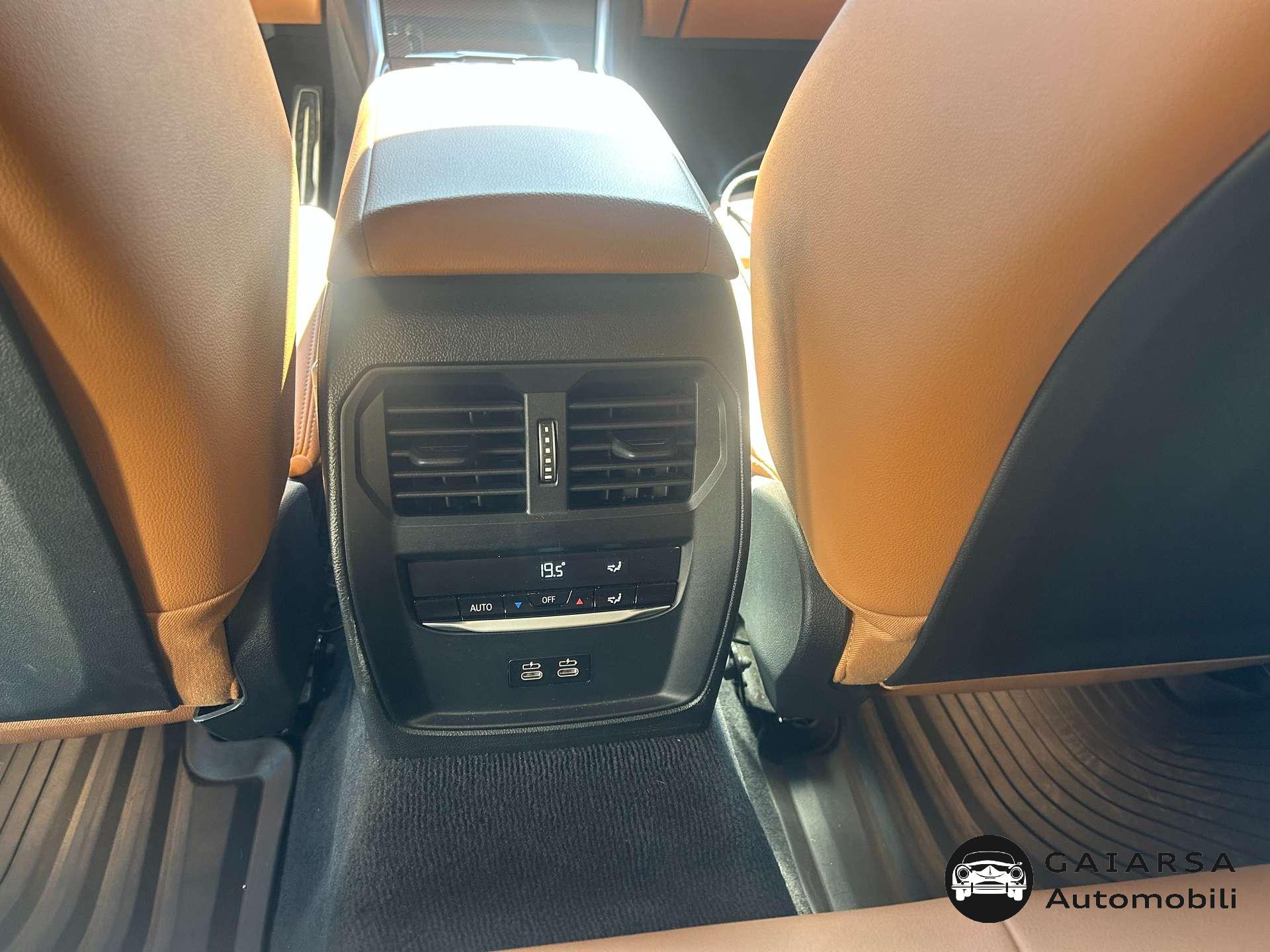 BMW 340  M340i Touring mhev 48V xdrive auto Msport