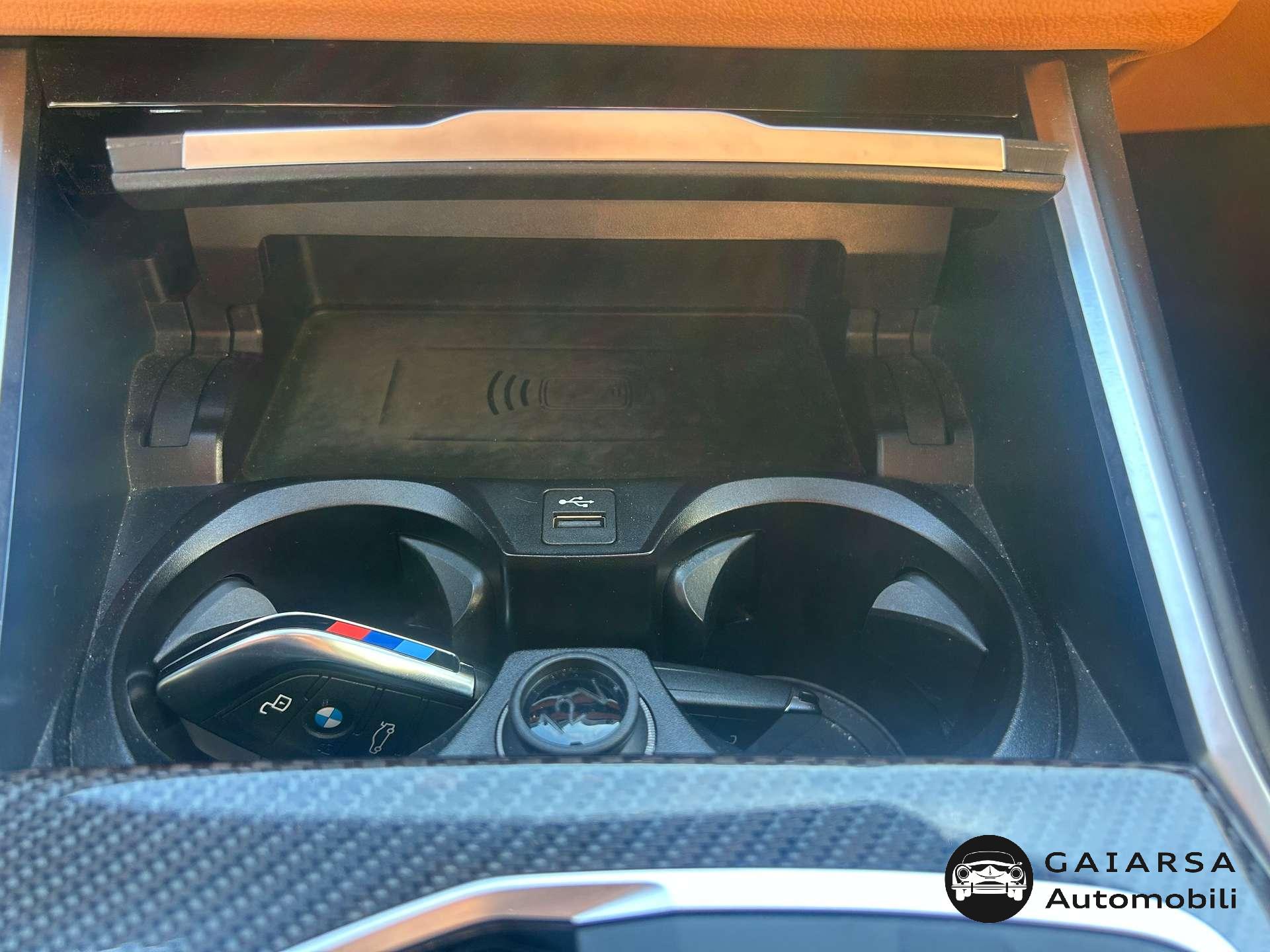 BMW 340  M340i Touring mhev 48V xdrive auto Msport