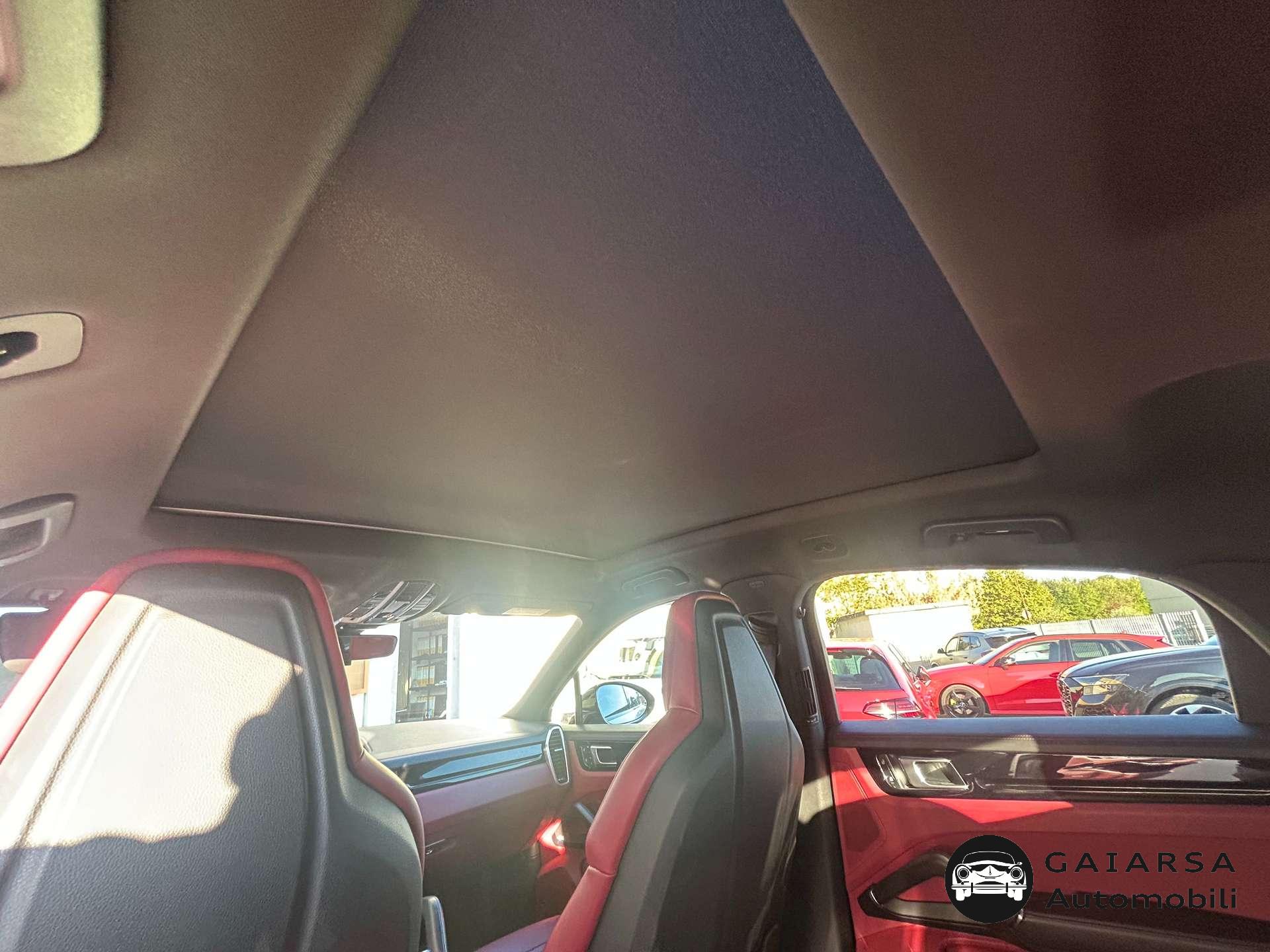 Porsche Cayenne  Cayenne Coupe 3.0 e-hybrid tip