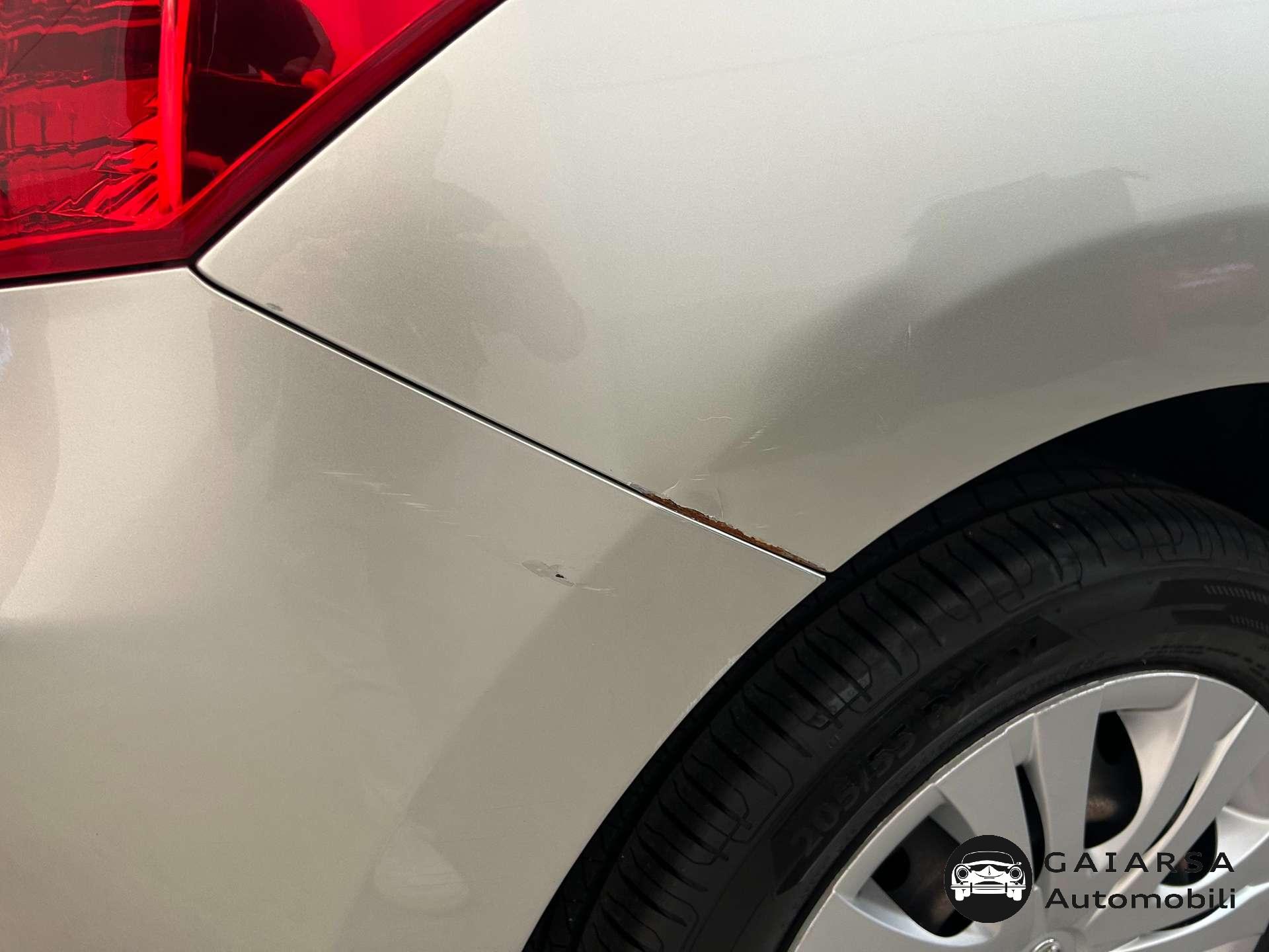 Toyota Auris  Auris 5p 1.3 dual Sol