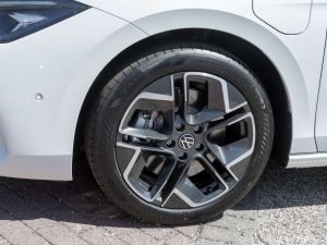 Volkswagen Passat  Passat Variant 1.5 tsi ehybrid Business 204cv dsg