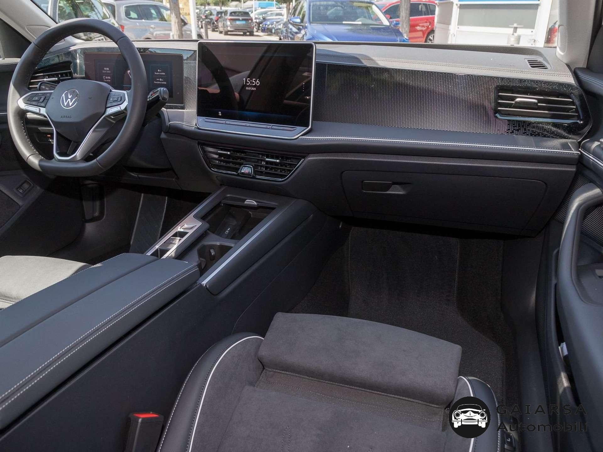 Volkswagen Passat  Passat Variant 1.5 tsi ehybrid Business 204cv dsg