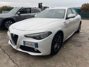 Alfa Romeo Giulia Giulia 2016 2.2 t Business 150cv auto