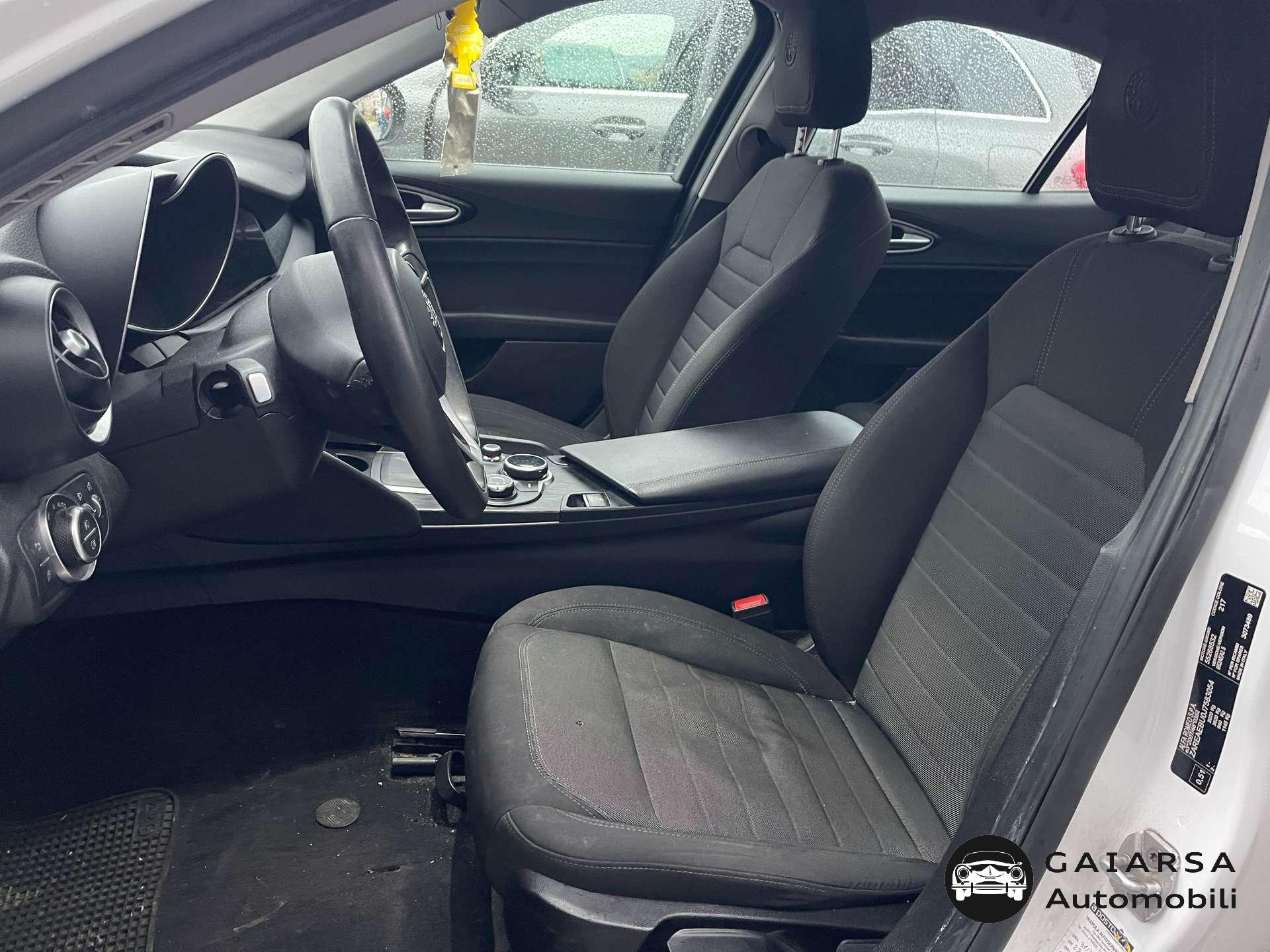 Alfa Romeo Giulia  Giulia 2016 2.2 t Business 150cv auto