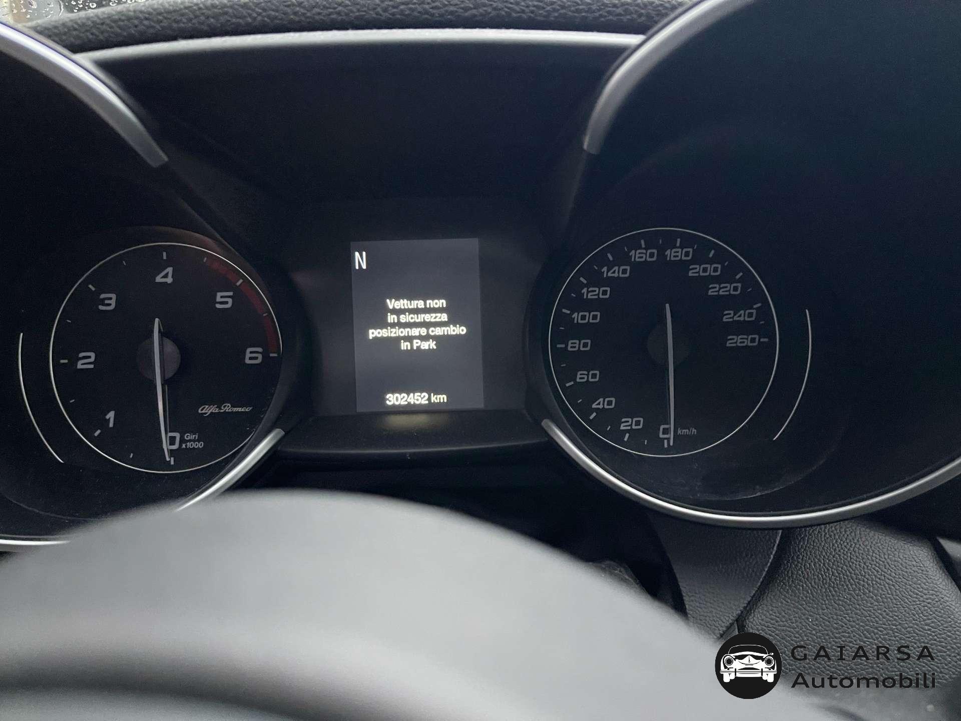 Alfa Romeo Giulia  Giulia 2016 2.2 t Business 150cv auto