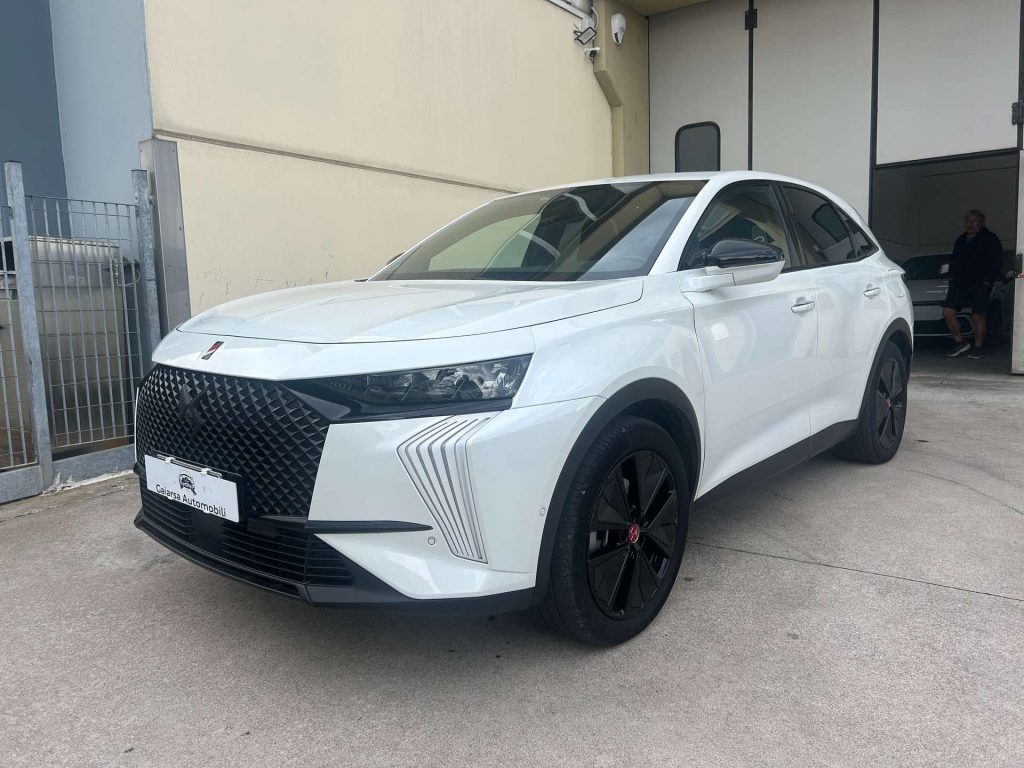 DS Automobiles DS 7 DS 7 E-Tense 225 Performance Line