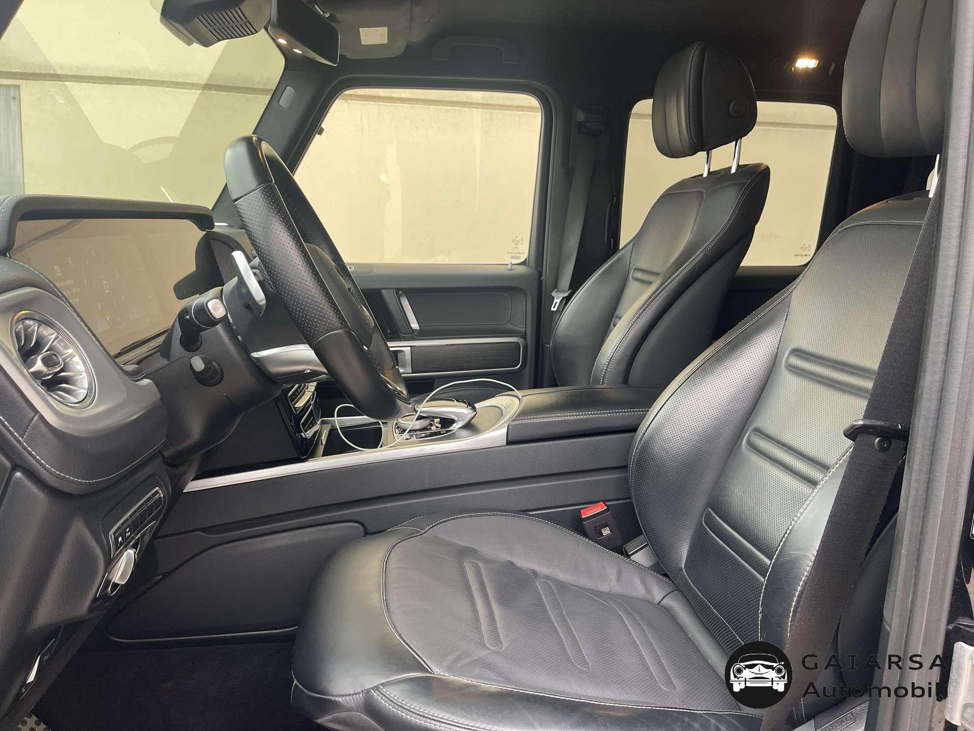 Mercedes-Benz G 400  G 400 d AMG Line 330cv auto