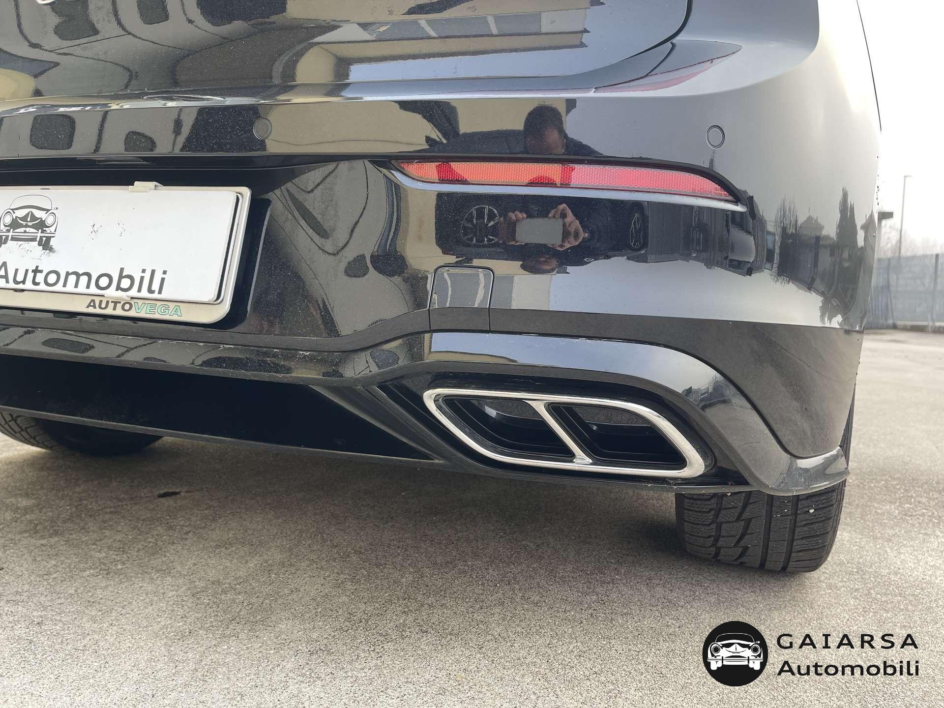 Volkswagen Golf  Golf VIII 1.5 etsi evo R-Line 150cv dsg