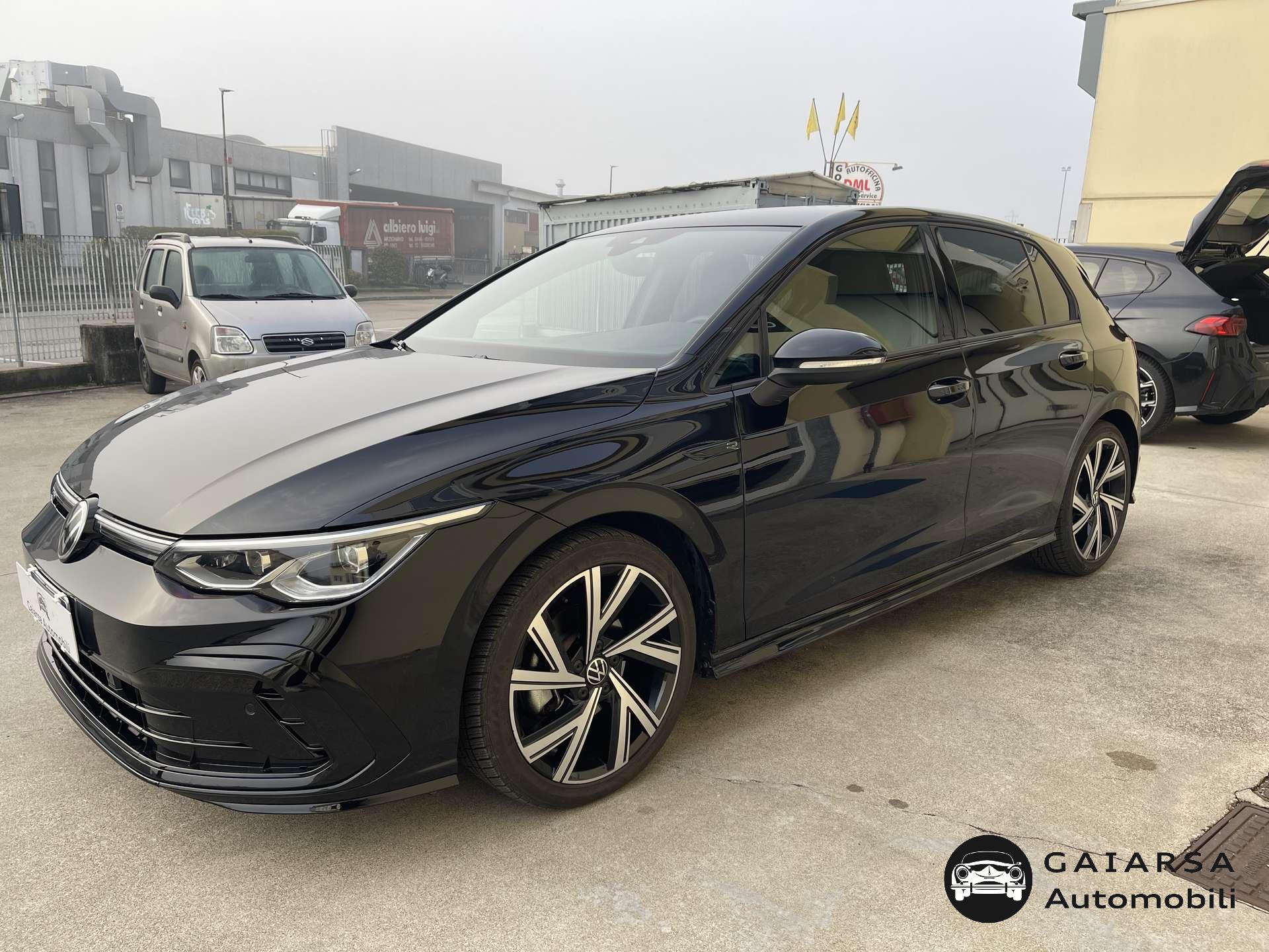 Volkswagen Golf  Golf VIII 1.5 etsi evo R-Line 150cv dsg