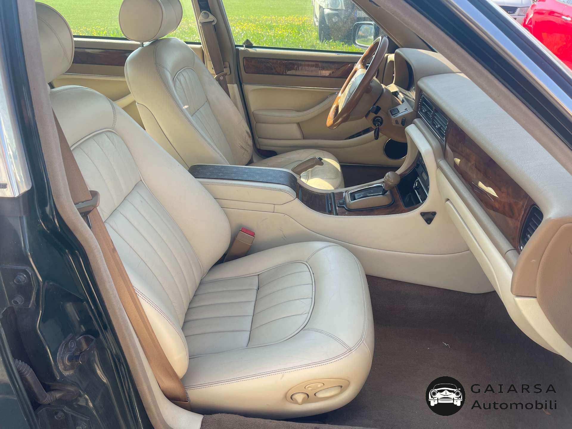 Jaguar XJ  XJ V-VI 4.0 Sovereign