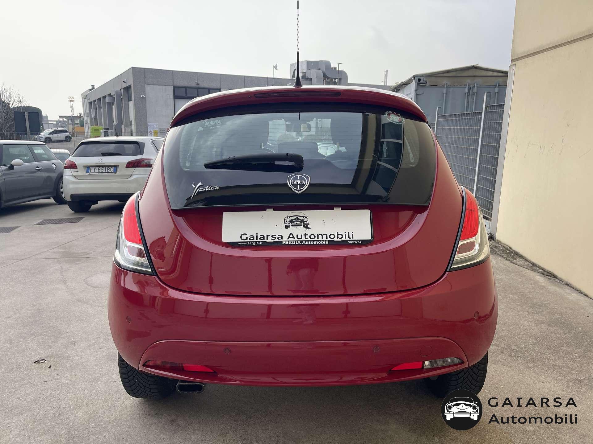 Lancia Ypsilon  Ypsilon III 2011 1.2 8v Gold s/CL 69cv E6