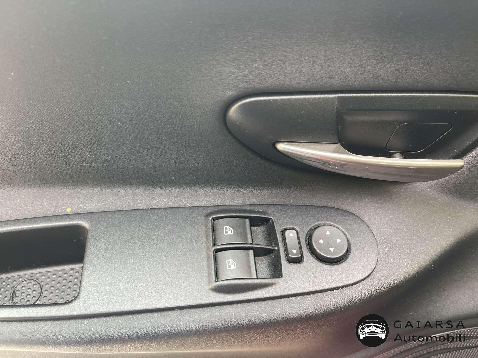 Lancia Ypsilon  Ypsilon III 2011 1.2 8v Gold s/CL 69cv E6