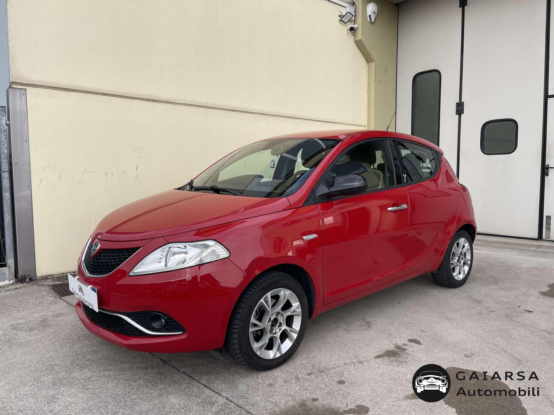 Lancia Ypsilon  Ypsilon III 2011 1.2 8v Gold s/CL 69cv E6