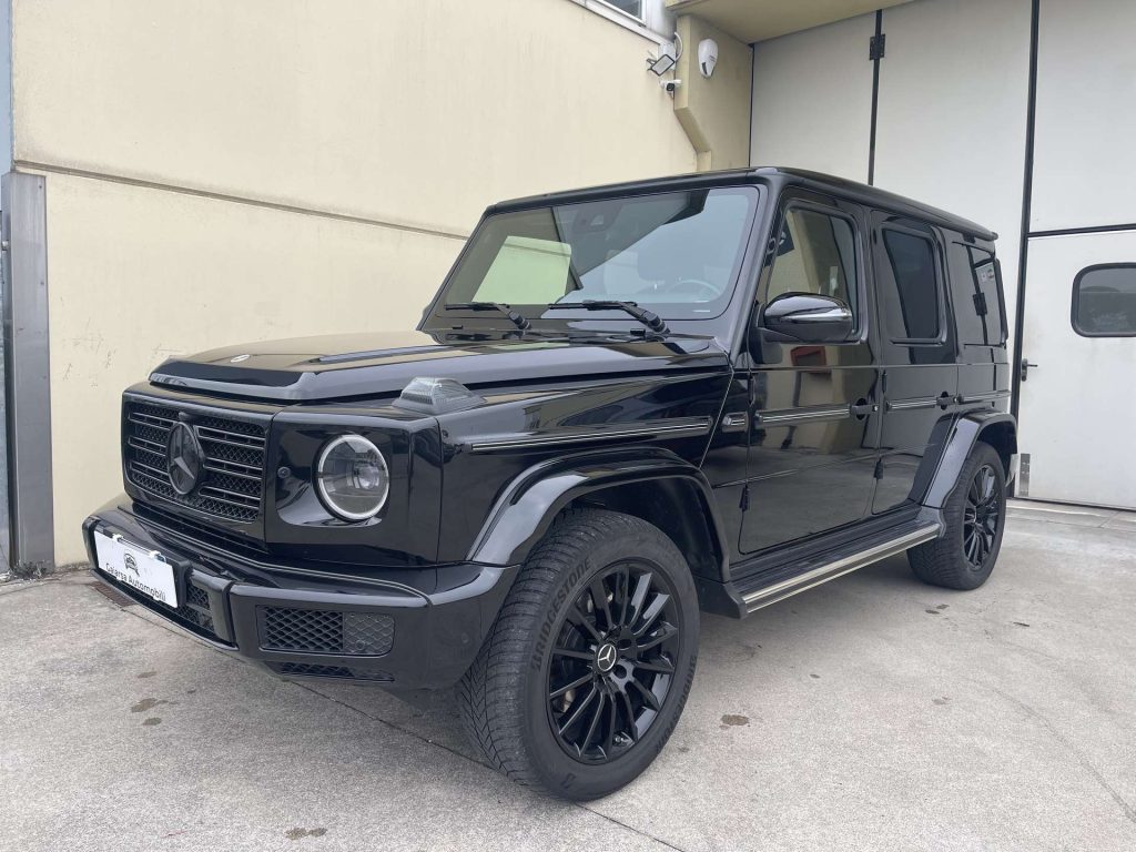 Mercedes-Benz G 400  G 400 d AMG Line 330cv auto