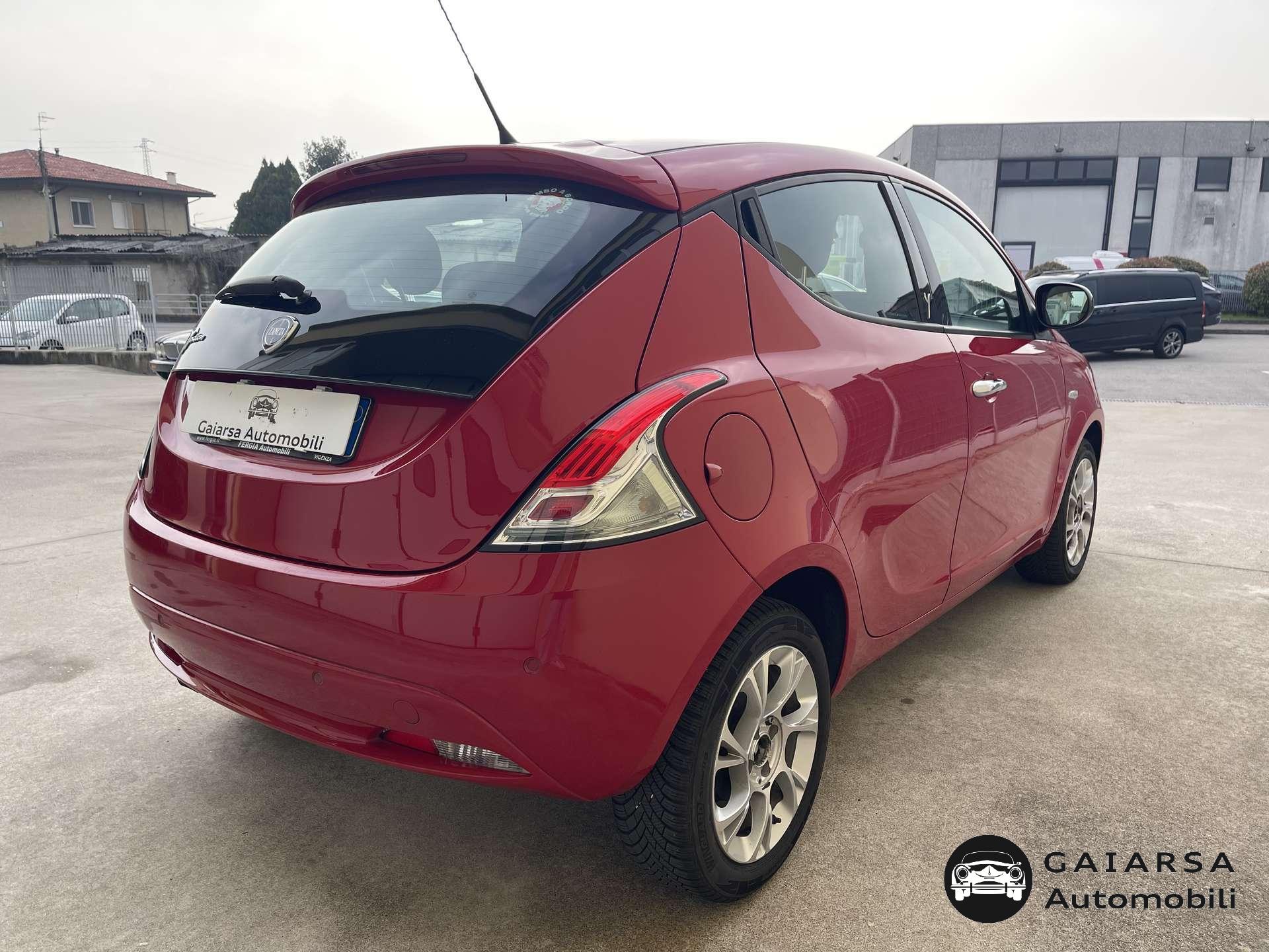 Lancia Ypsilon  Ypsilon III 2011 1.2 8v Gold s/CL 69cv E6