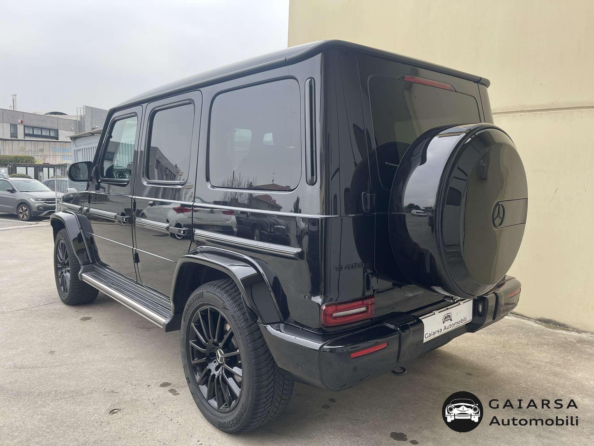 Mercedes-Benz G 400  G 400 d AMG Line 330cv auto