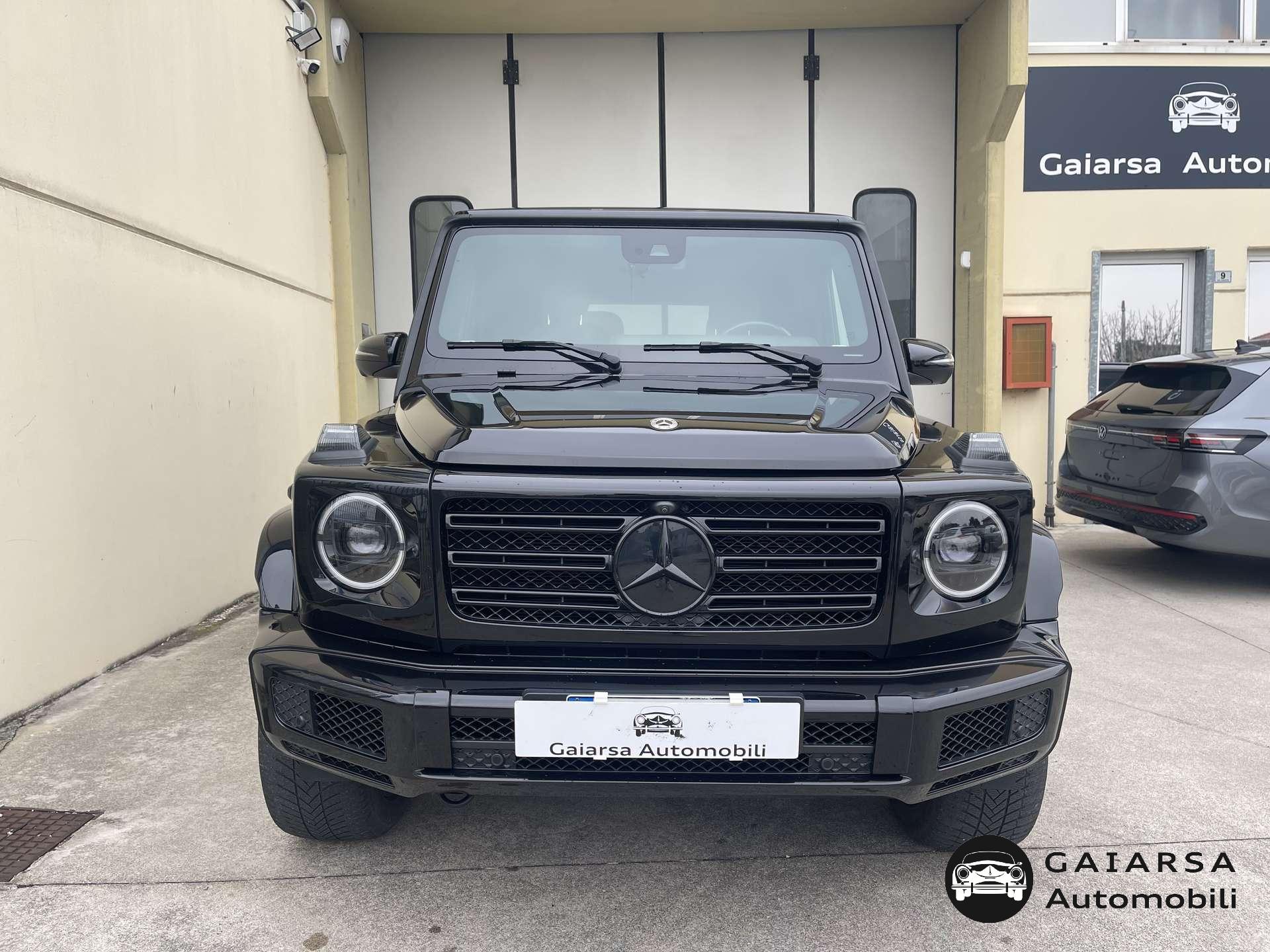 Mercedes-Benz G 400  G 400 d AMG Line 330cv auto
