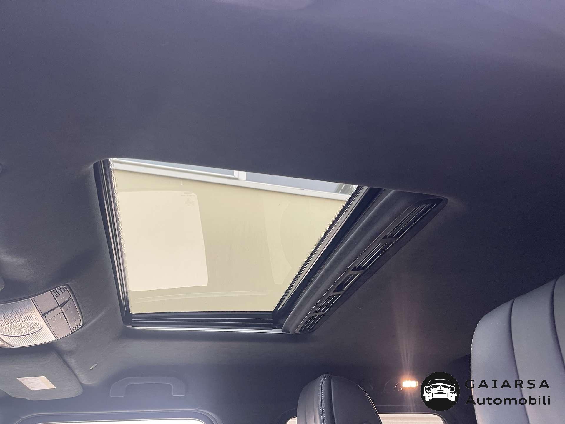 Mercedes-Benz G 400  G 400 d AMG Line 330cv auto