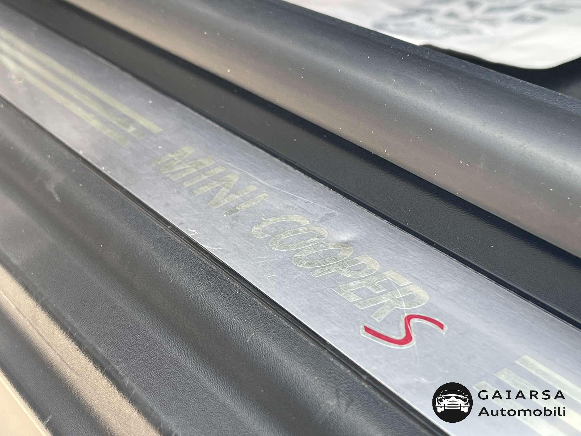 MINI Cooper S  Mini 1.6 Cooper S R53