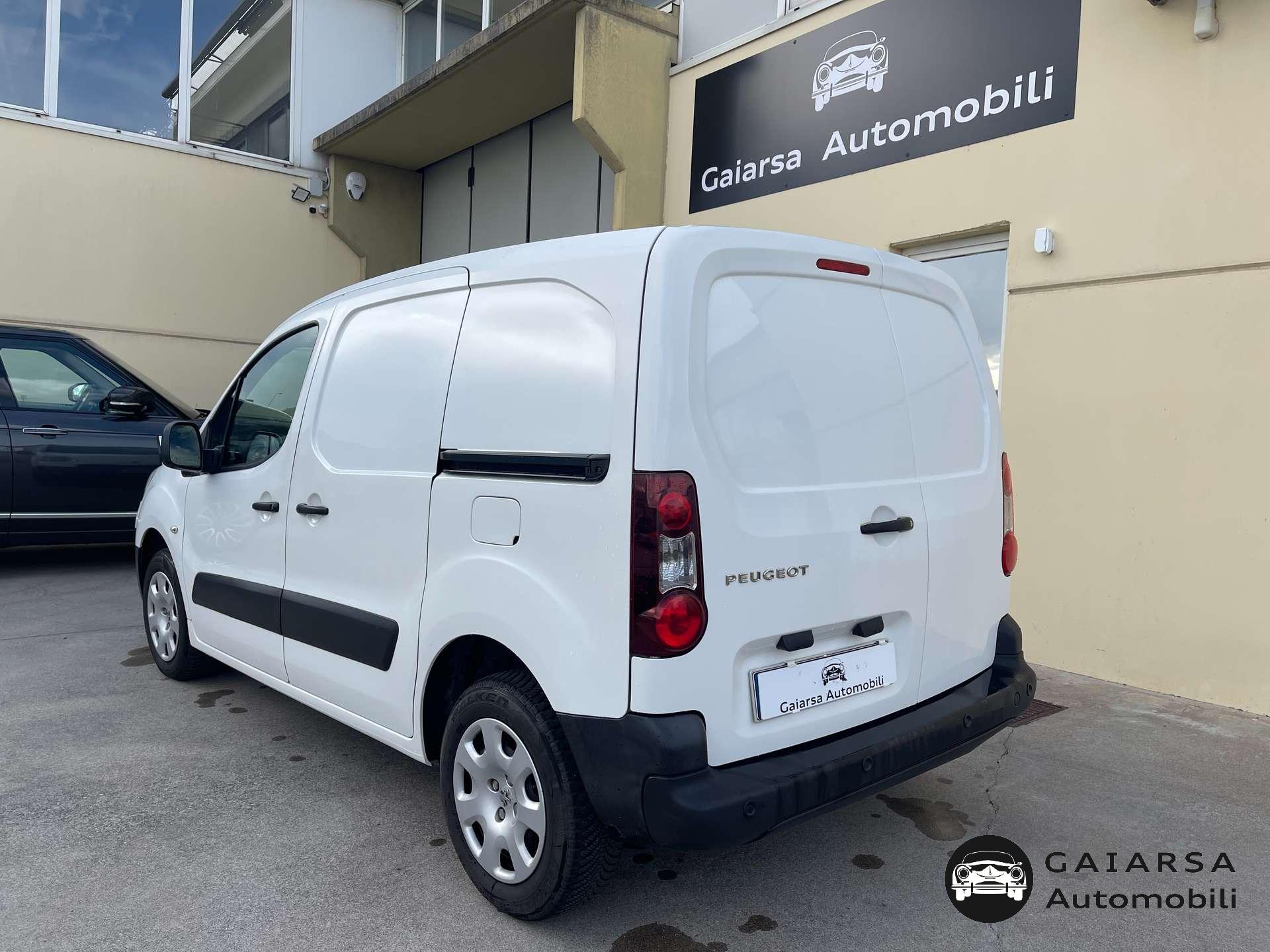 Peugeot Partner  Autocarro 3posti “”DOPPIA PORTA””