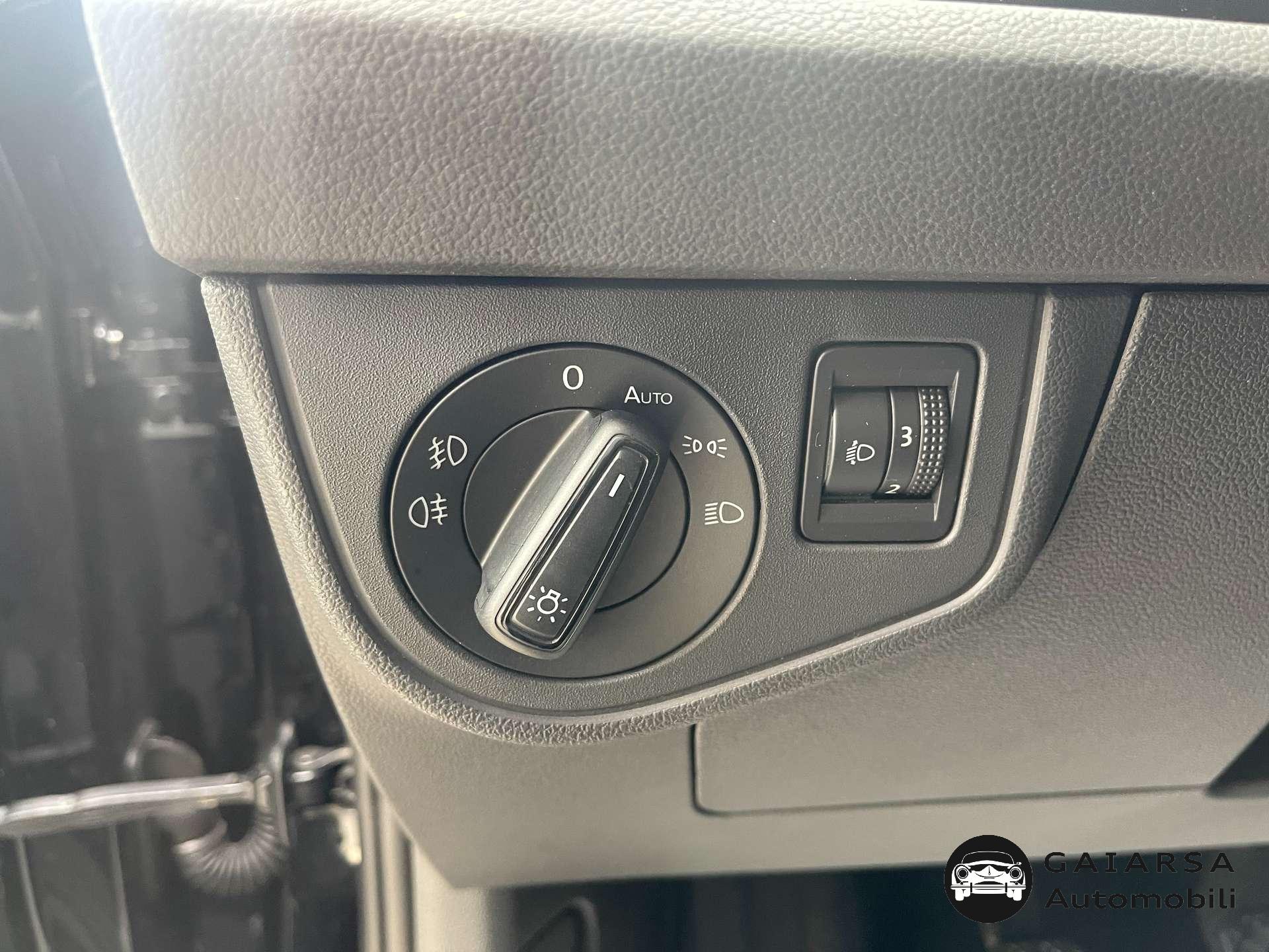 Volkswagen Polo  Polo VI 1.0 evo 80cv