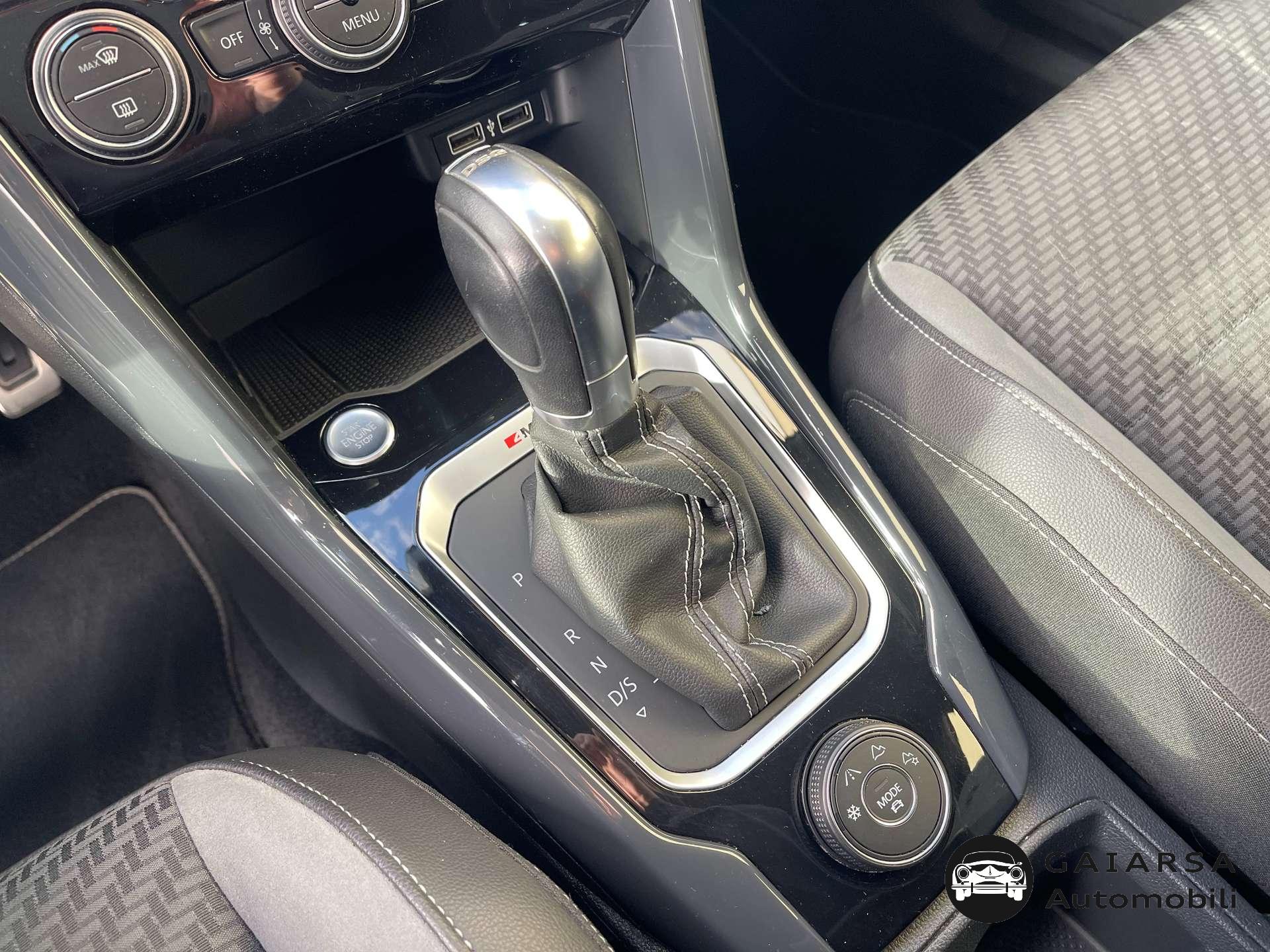 Volkswagen T-Roc  T-Roc I 2017 2.0 tdi R-LINE 4motion dsg