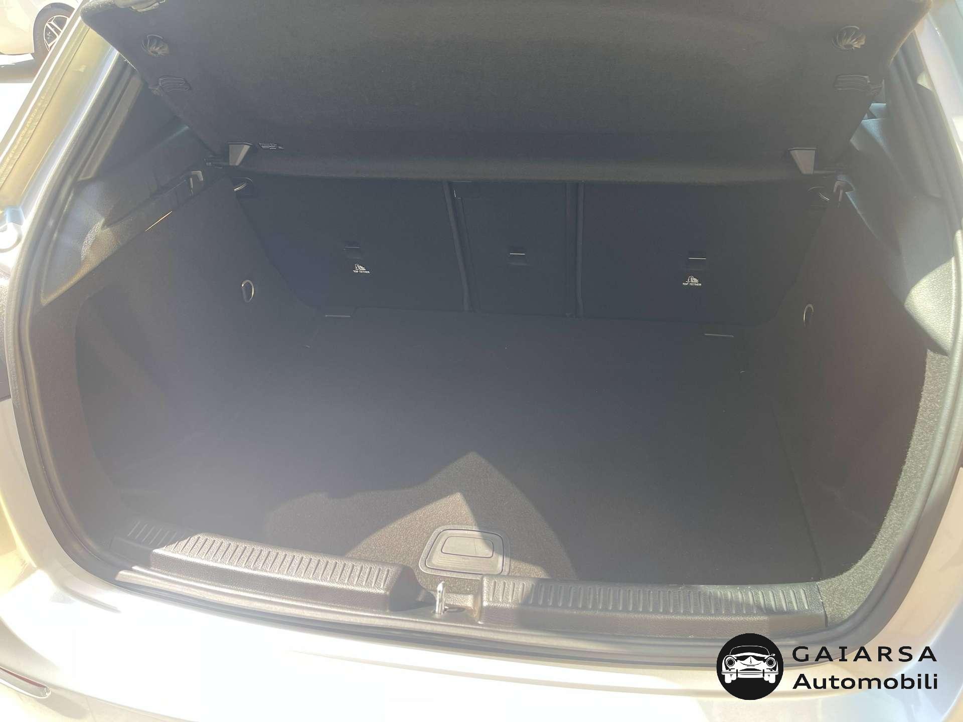Mercedes-Benz A 180  A 180 d Sport auto