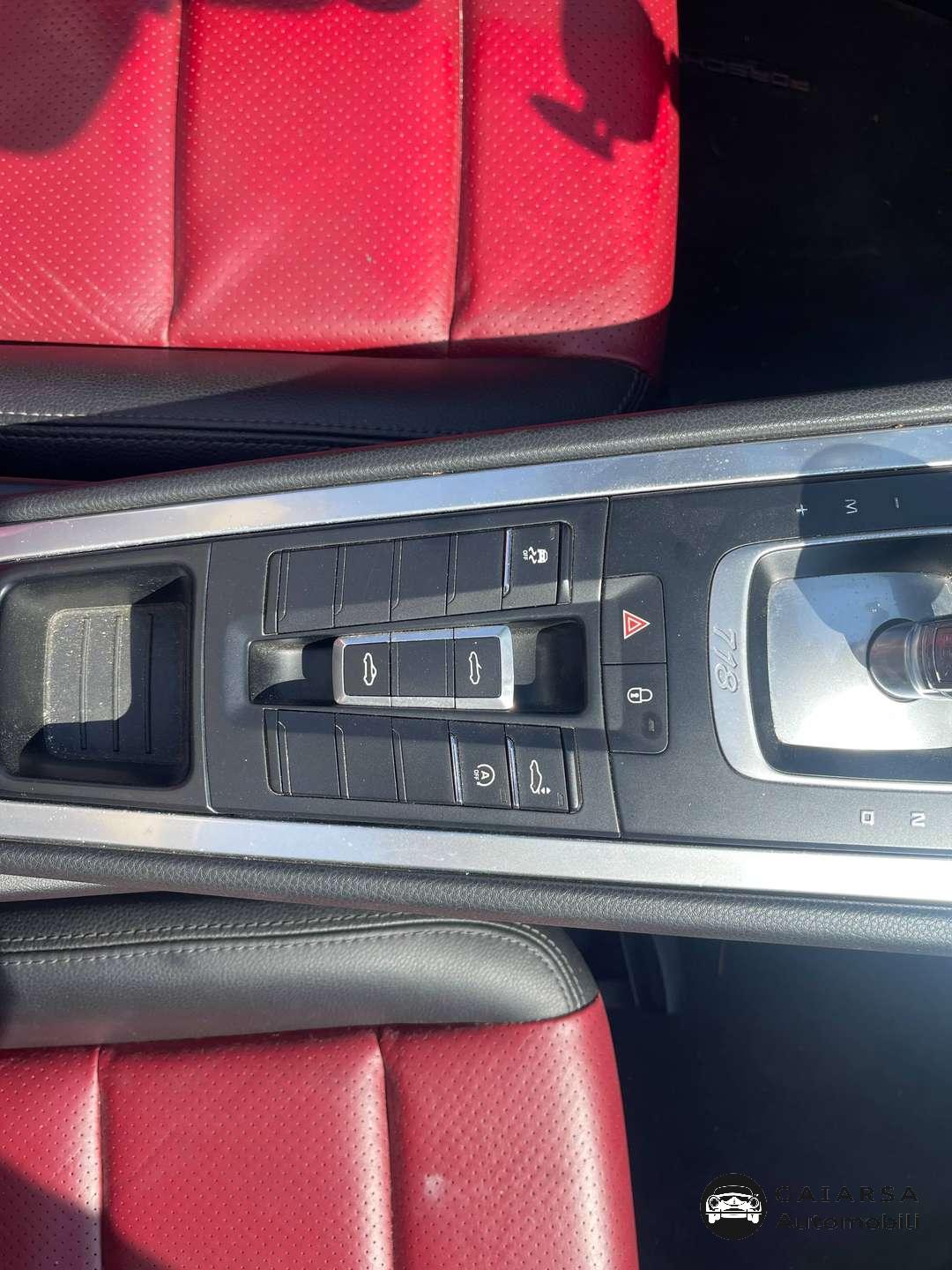 Porsche 718  718 Boxster 2.0 300cv pdk