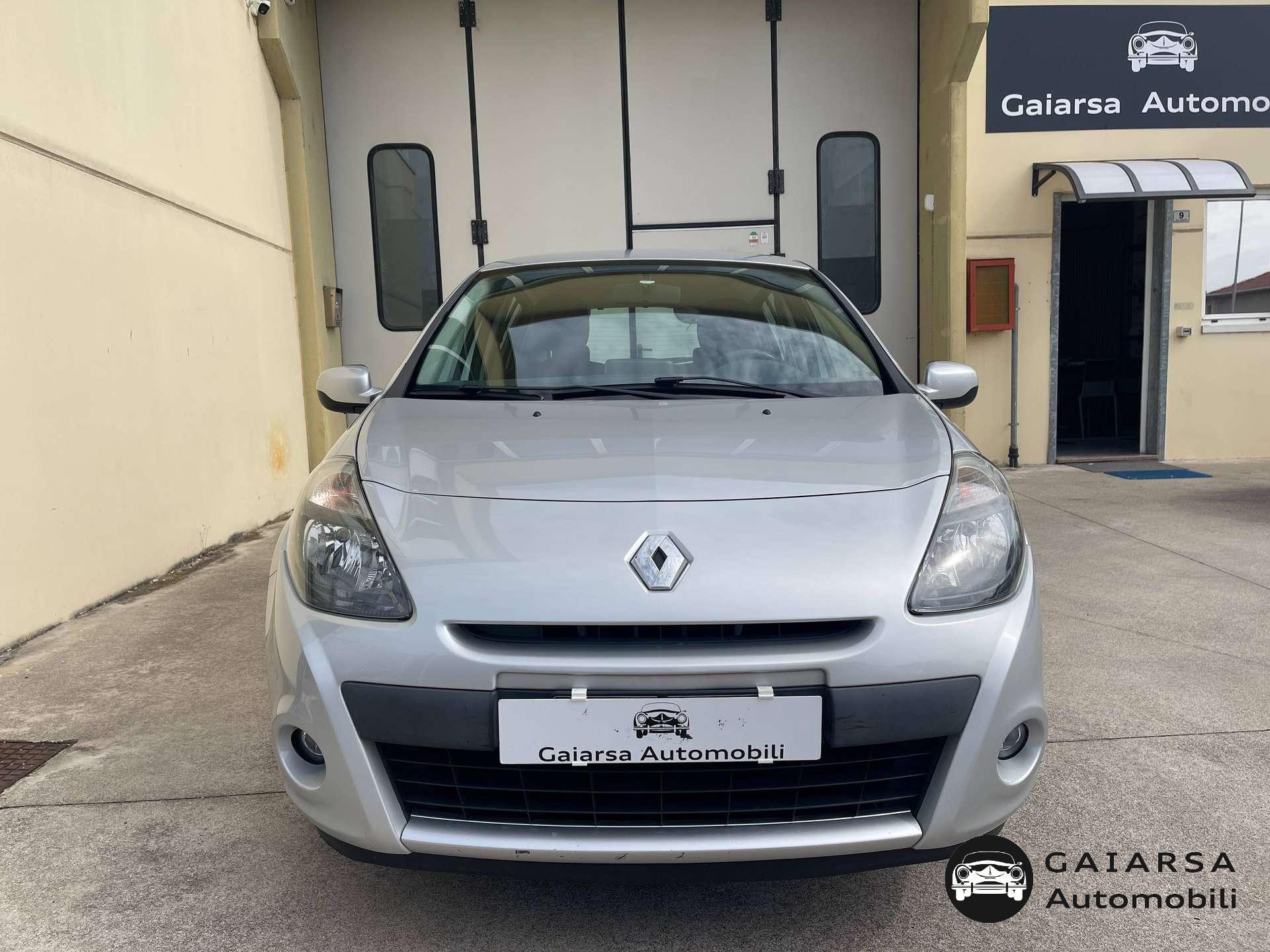 Renault Clio  Clio III 2009 5p 1.2 16v Dynamique