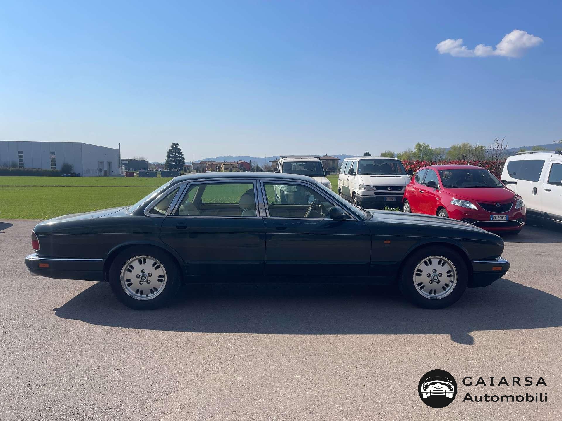 Jaguar XJ  XJ V-VI 4.0 Sovereign